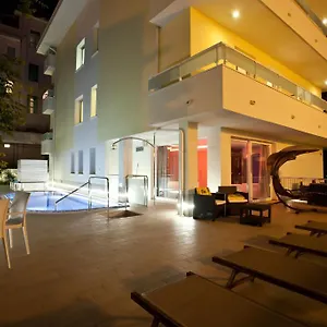 *** Aparthotel Thea & Spa Italia